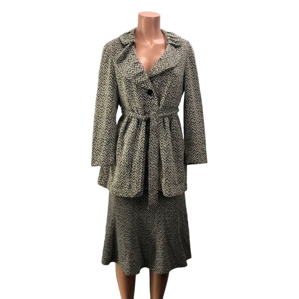 Suit Set 2 PCs Women Size Assorted Size Blazer Jacket And Skirt Black & White - Picture 1 of 16